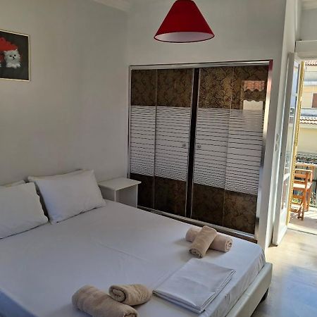 Nafpaktos Studio In Port Ιι Екстер'єр фото