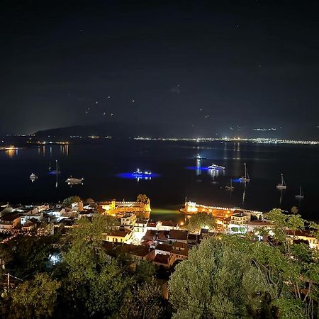 Nafpaktos Studio In Port Ιι Екстер'єр фото